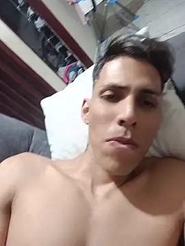 Show modela kingfm na web-kameri