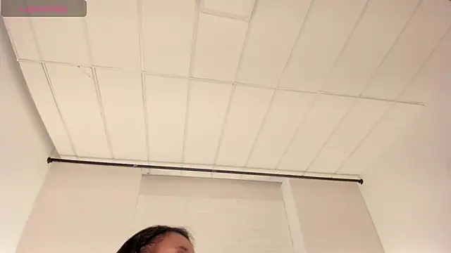 XXX chat uživo modela IvyBennet_