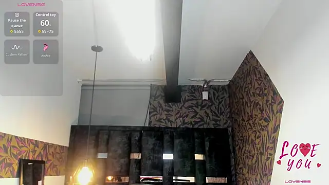 KatteMilf 现场XXX聊天