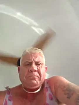 Handsolo_porn's Live XXX Chat