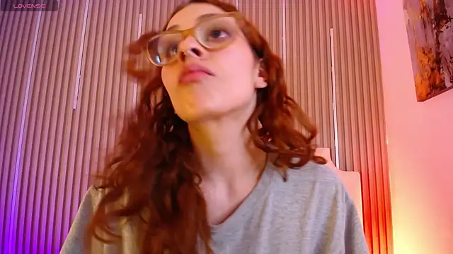 Katy_Van Chat XXX in diretta