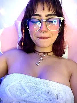 Czat XXX na żywo – Sarah_Lark-