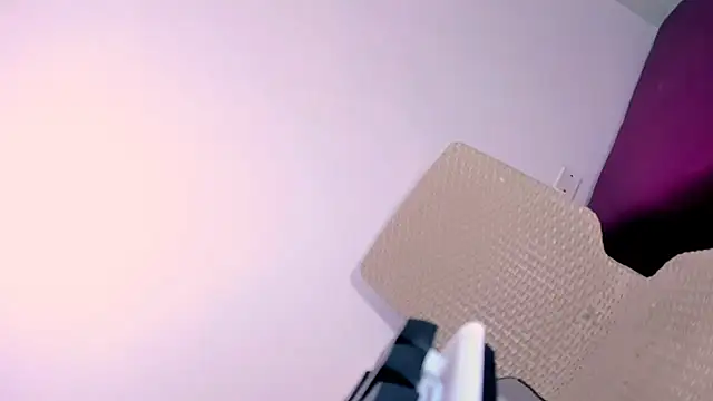 VioletGil_Party_ Live XXX-Chat