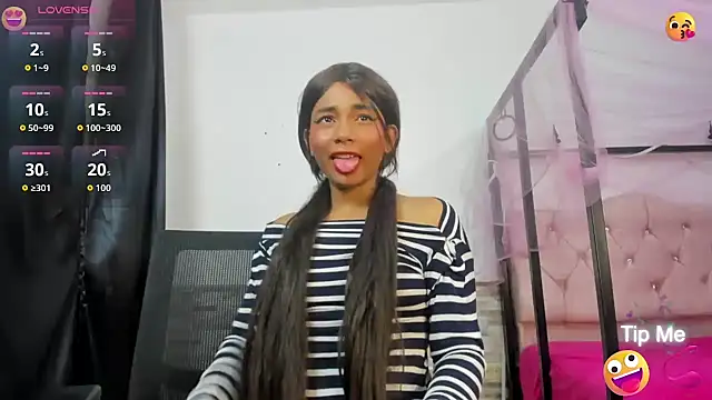 Chat XXX en directo de candy-paris