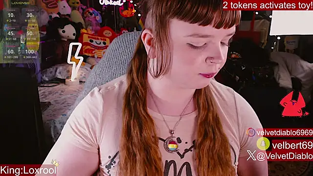 VelvetDiablo's Webcam Show