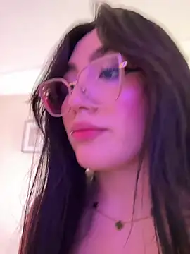 Czat XXX na żywo – Your_Enyel