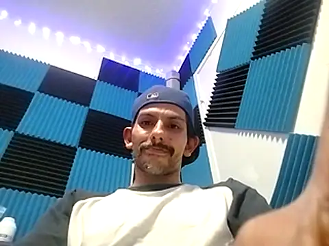 tokeNcum2pnp2's Webcam Show