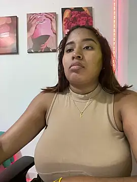 Chat XXX Live morena-2025