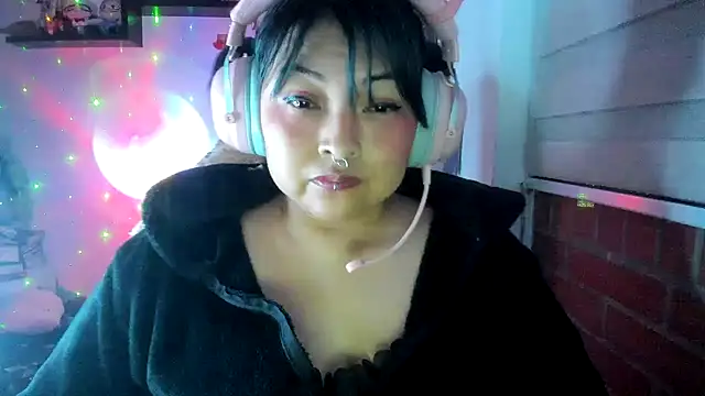 Shaddycute_ 라이브 XXX 채팅