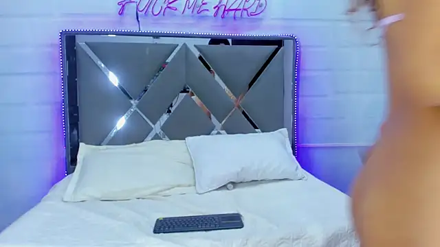 Živý XXX chat BunnyLove_