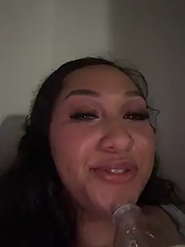 LickplayofficialのライブXXXチャット