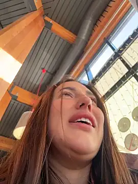 Show modela AleksandraRich na web-kameri