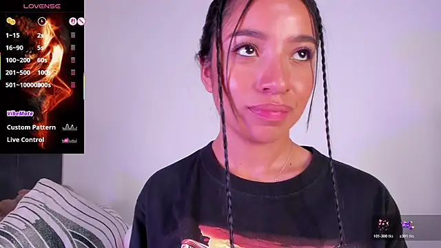 lillielover16 élő XXX-chatje