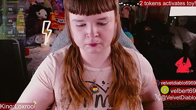 VelvetDiablo webkamerás műsora