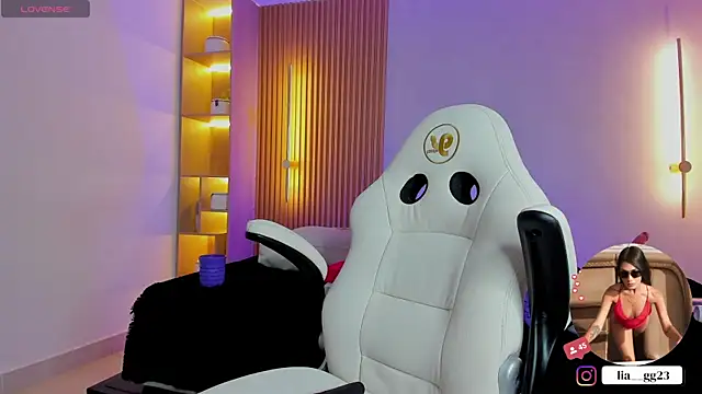 دردشة liah_cleir الجنسية المباشرة