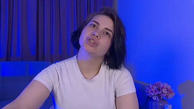 Chat XXX en directo de AdrianaToress