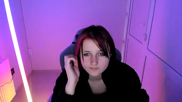 دردشة GoldenKiss الجنسية المباشرة