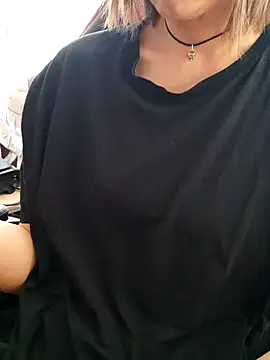 Chatroom XXX en direct de Aashikalaa