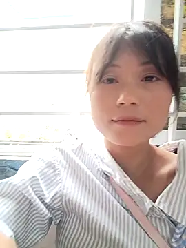 linda_bae00 webcam show