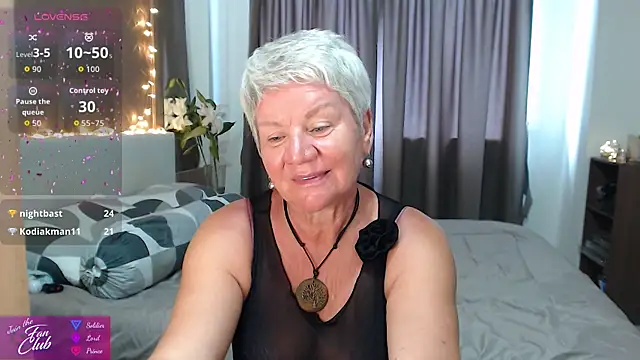 roxana_brooksn Live XXX chat