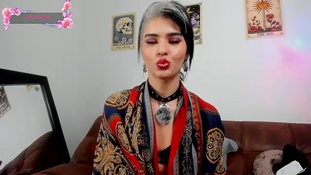 La_Diabla_111_ Live XXX-chat