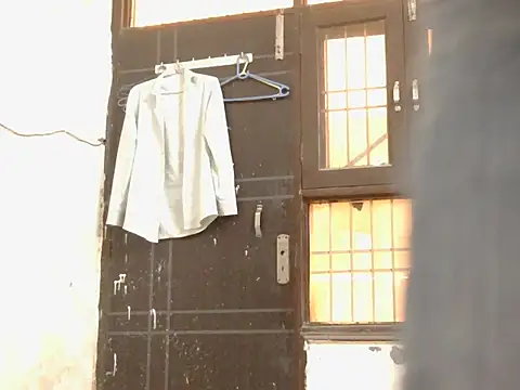 Stubborndesiboy Live XXX-Chat