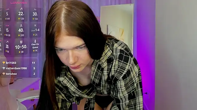 MaryaRyan 即時 XXX 聊天