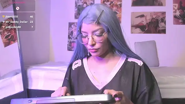 Czat XXX na żywo – Luna-Chann