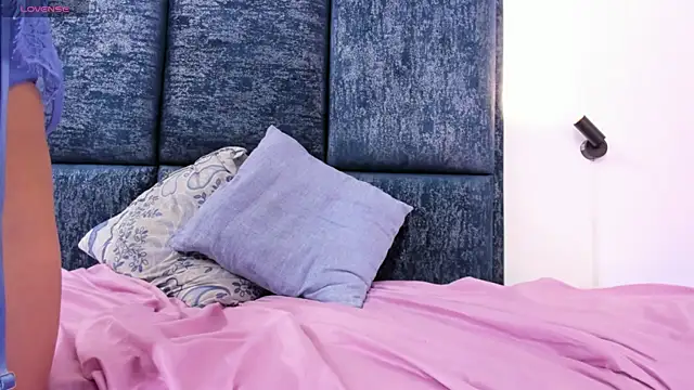 In_the_heaven Live XXX-Chat