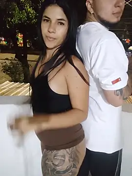 Pokazy przed kamerką – DannaX_X