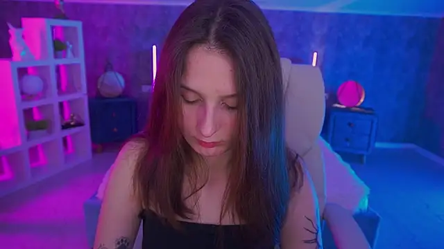 Вебкам-шоу VikVikLove