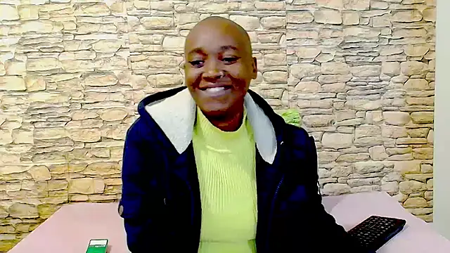 XXX chat uživo modela EbonyOlive69