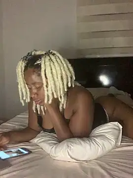 MISSMAYSROOMのライブXXXチャット