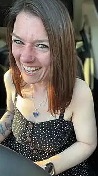 Pertunjukan Kamera Web LadyLena1