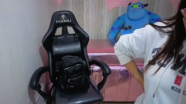 zedin02_a Live XXX-Chat