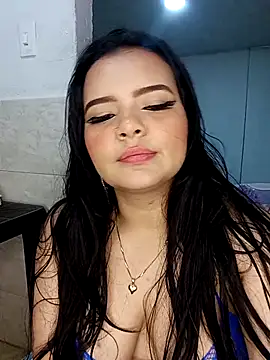 Emily_Rouse23 Live XXX-chat