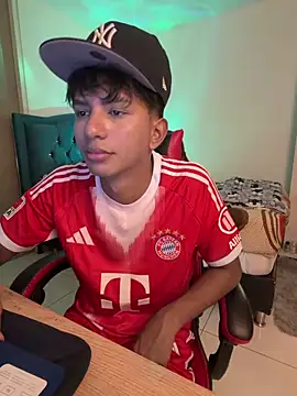 Leonarrrd_01 在線直播表演