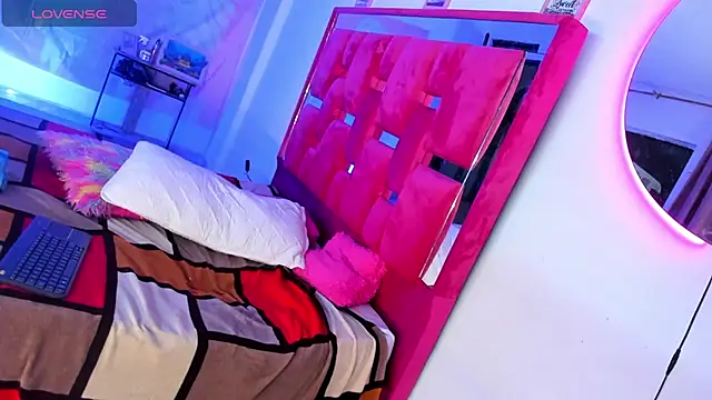 Christopher_Harris_ Live XXX-Chat