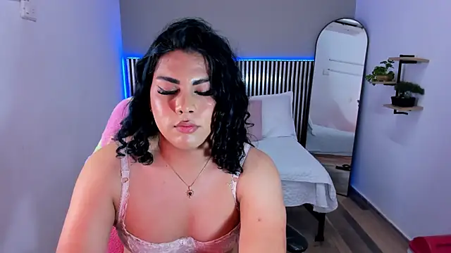 XXX chat uživo modela Alisson_Pinkey