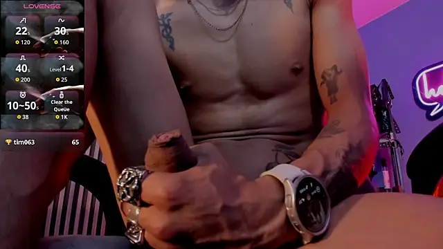 Maximoking26 Show in webcam