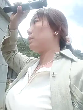 Lunababy3 在線直播表演