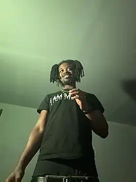 Chatroom XXX en direct de MIGHTYDEMONXXX