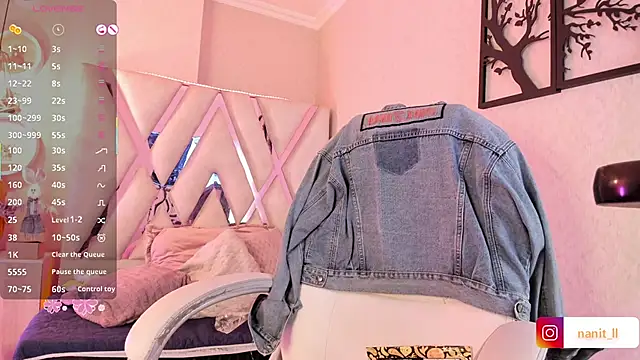 XXX chat uživo modela Punkys_