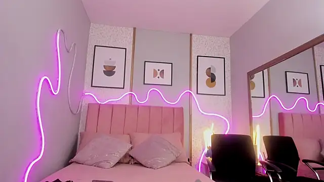 Chatroom XXX en direct de AMBERFONSECA