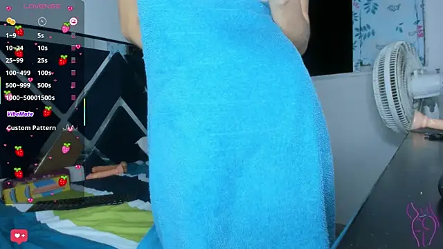 XXX chat uživo modela Ninna_Vergara