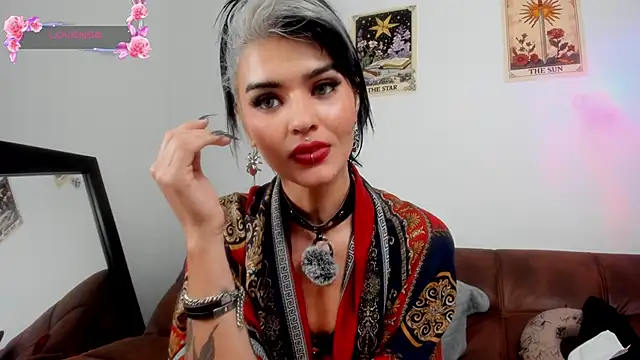 La_Diabla_111_ 即時 XXX 聊天