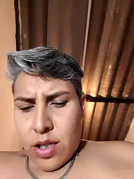 Živý XXX chat Yessi_rousse