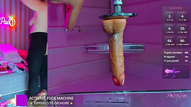 Miss_Pawi 现场XXX聊天