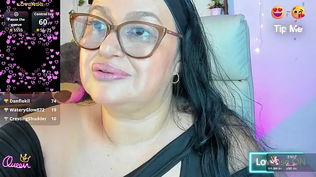 Gia_Nahomi Chat XXX in diretta