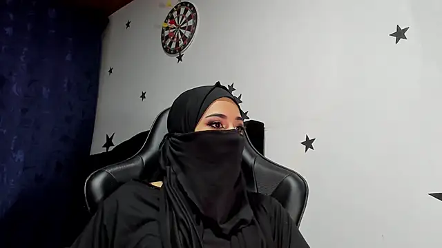 XXX chat uživo modela Azahara_ahmad